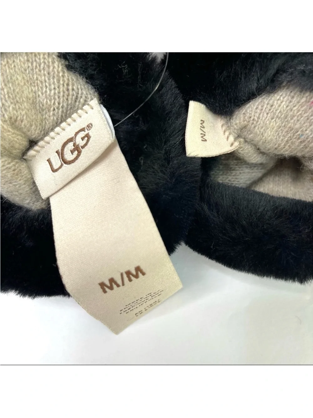 UGG Genuine Shearling Trim Suede Tech Tips Gloves Black NEW With Tag Size M